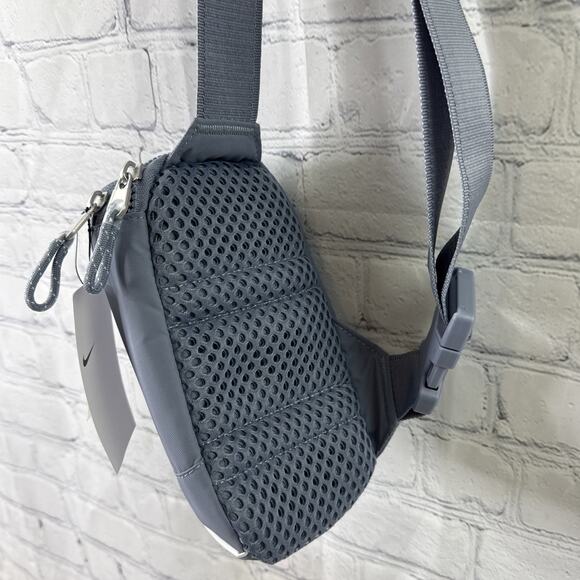 Nike‎ Sportswear Essentials Mini Crossbody Bag Grey DJ9794 493 1L NWT - Picture 3 of 7